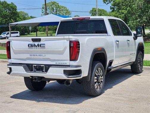 2025 GMC Sierra 2500 Denali Ultimate
