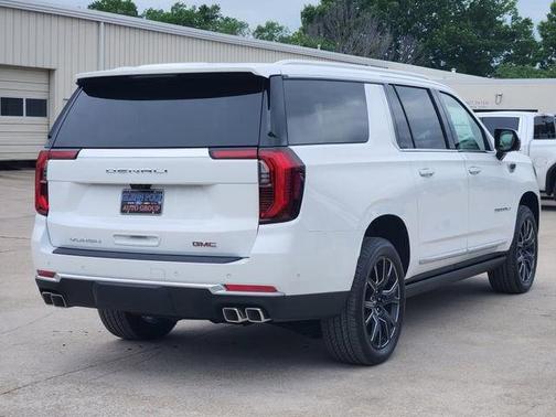 Summit White 2026 GMC Yukon XL Denali