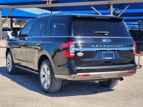 2022 Ford Expedition King Ranch