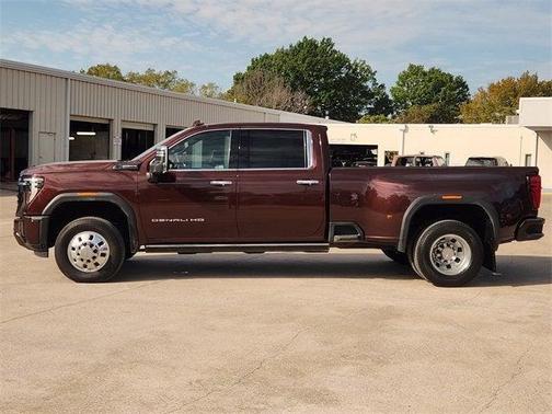 2024 GMC Sierra 3500 Denali