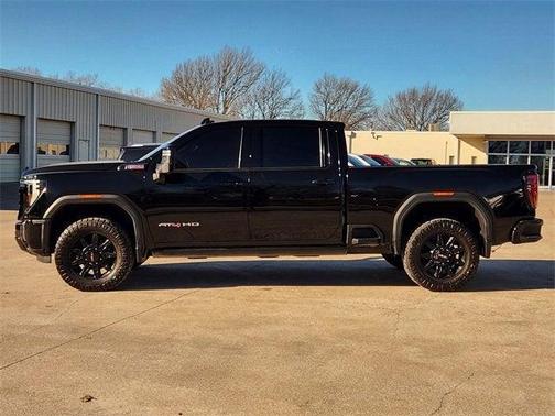 2024 GMC Sierra 2500 AT4