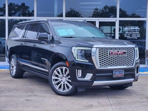 Onyx Black 2023 GMC Yukon XL Denali