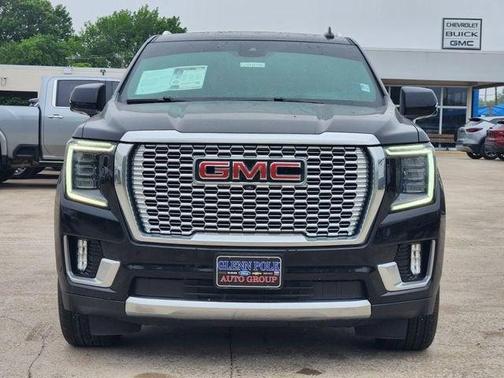 Onyx Black 2023 GMC Yukon XL Denali