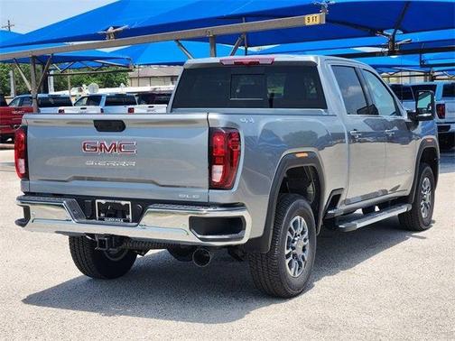 2025 GMC Sierra 2500 SLE