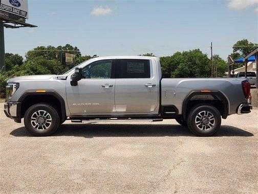 2025 GMC Sierra 2500 SLE