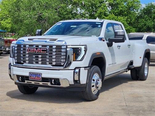 2025 GMC Sierra 3500 Denali