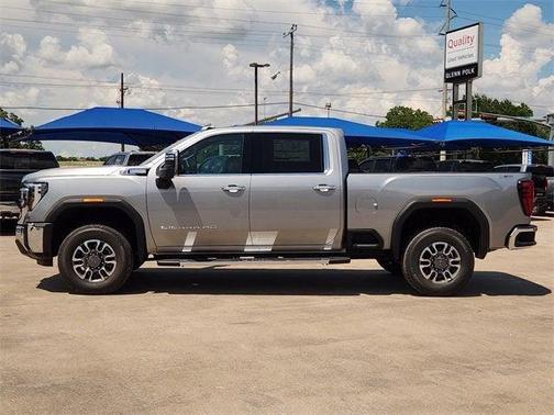 2025 GMC Sierra 2500 SLT