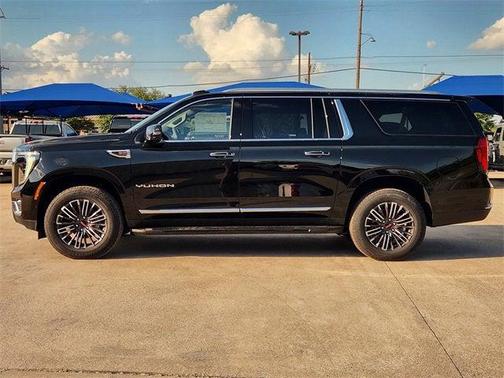2026 GMC Yukon XL 4WD Elevation