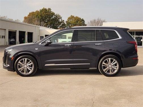 2025 Cadillac XT6 Premium Luxury FWD