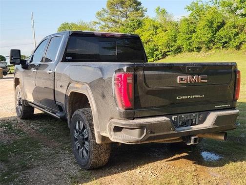 2024 GMC Sierra 2500 Denali