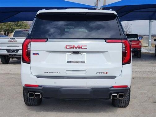 2026 GMC Yukon 4WD AT4
