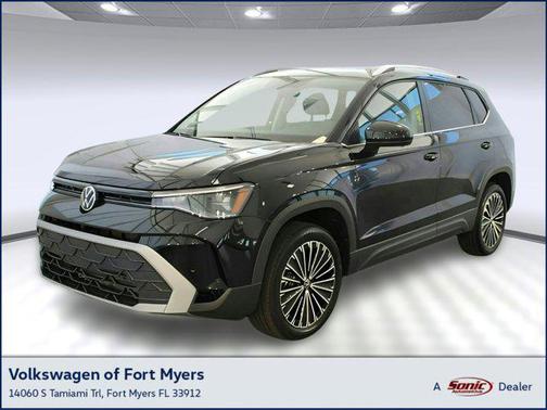 2025 Volkswagen Taos SE