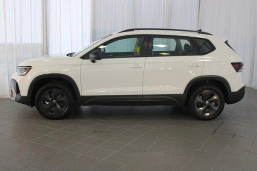 2025 Volkswagen Taos S