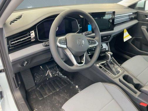 2026 Volkswagen Jetta 1.4T SE