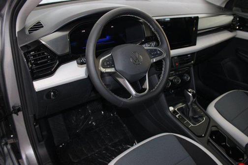 2025 Volkswagen Taos S
