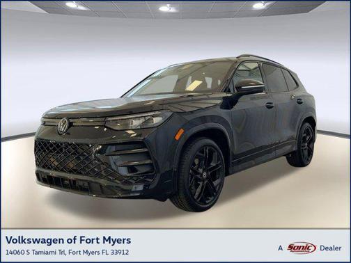 2026 Volkswagen Tiguan 2.0T SE R-Line Black