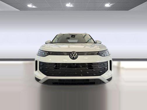 Pure White exterior 2026 Volkswagen Tiguan 2.0T S