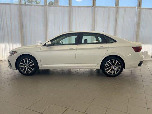 2026 Volkswagen Jetta 1.4T SE