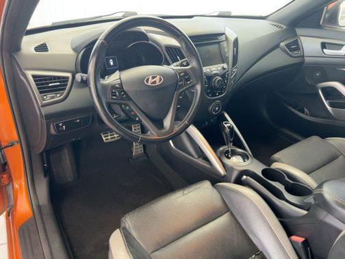 2016 Hyundai Veloster Turbo