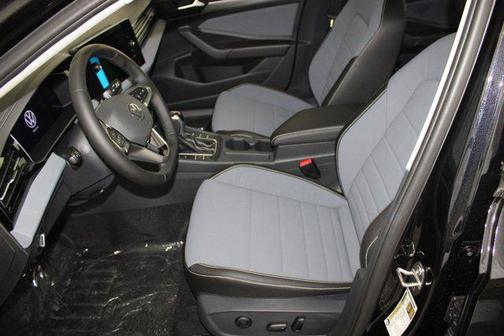 2025 Volkswagen Jetta 1.4T SE