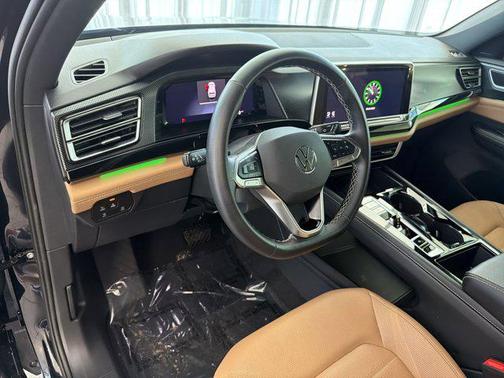 2025 Volkswagen Atlas Cross Sport 2.0T SEL