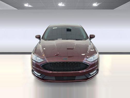 Burgundy Velvet Metallic Tinted Clearcoat 2018 Ford Fusion SE