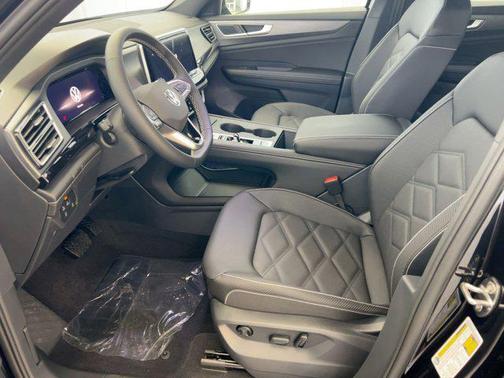 2026 Volkswagen Atlas Cross Sport 2.0T SE