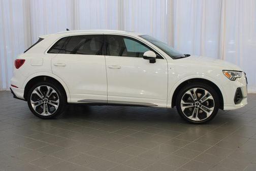 2020 Audi Q3 45 S line Premium Plus