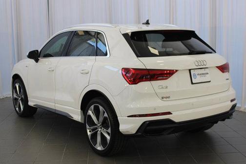 2020 Audi Q3 45 S line Premium Plus
