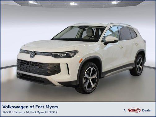 2025 Volkswagen Tiguan 2.0T SE 4MOTION
