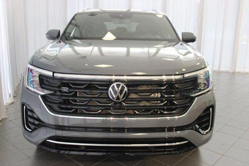 2026 Volkswagen Atlas Cross Sport 2.0T SEL Premium
