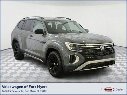 2025 Volkswagen Atlas 2.0T Peak Edition