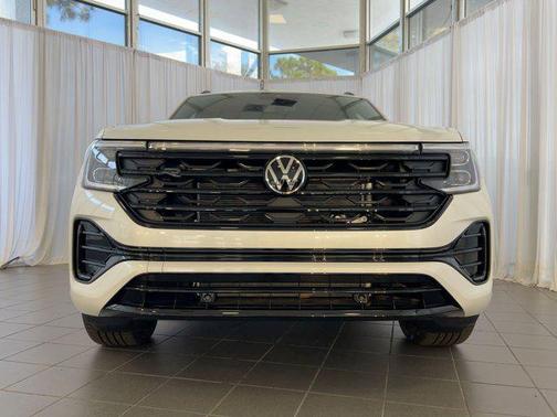 2026 Volkswagen Atlas Cross Sport 2.0T SEL