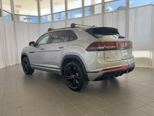 2026 Volkswagen Atlas Cross Sport 2.0T SEL