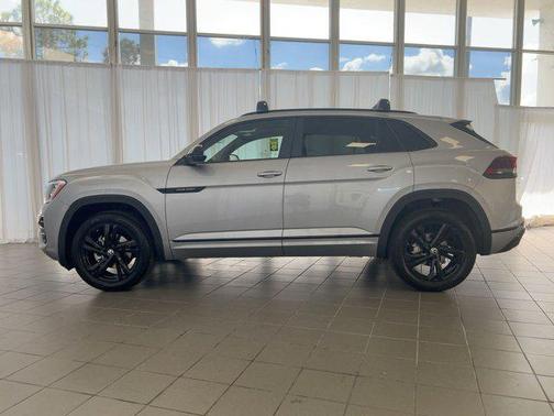 2026 Volkswagen Atlas Cross Sport 2.0T SEL