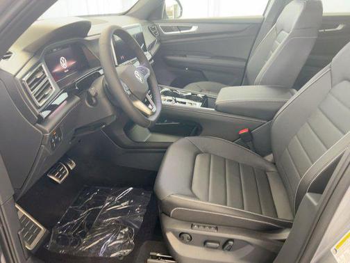 2026 Volkswagen Atlas Cross Sport 2.0T SEL