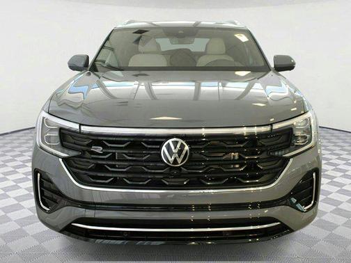 2025 Volkswagen Atlas Cross Sport 2.0T SEL Premium