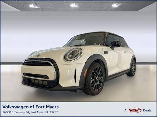 2024 MINI Hardtop Cooper