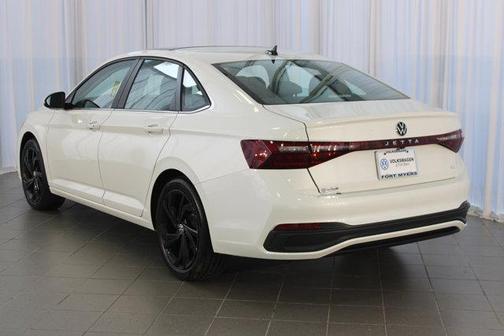 2025 Volkswagen Jetta 1.4T SE