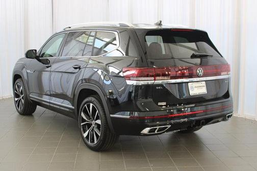 2025 Volkswagen Atlas 2.0T SEL Premium R-Line 4MOTION