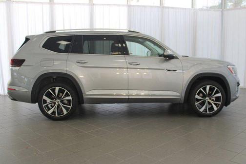2026 Volkswagen Atlas 2.0T SEL Premium R-Line 4MOTION
