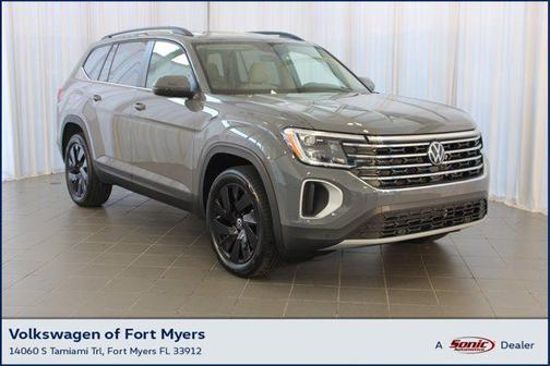 2025 Volkswagen Atlas 2.0T SE w/Technology