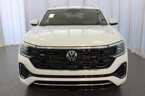 2025 Volkswagen Atlas Cross Sport 2.0T SEL Premium