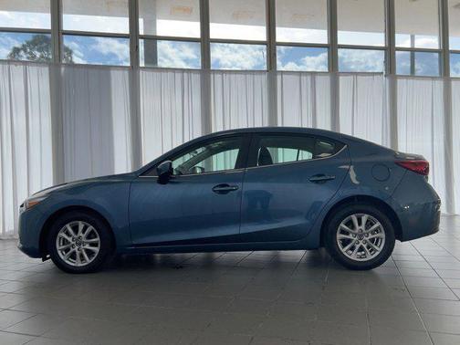 2017 Mazda Mazda3 Sport