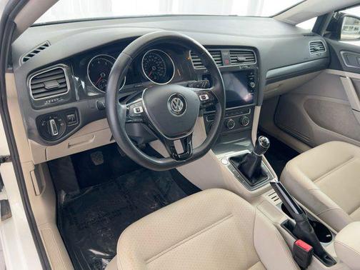 2019 Volkswagen Golf 1.4T SE