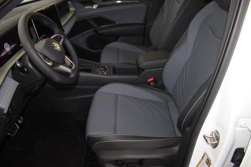 2025 Volkswagen Tiguan 2.0T SE R-Line Black 4MOTION