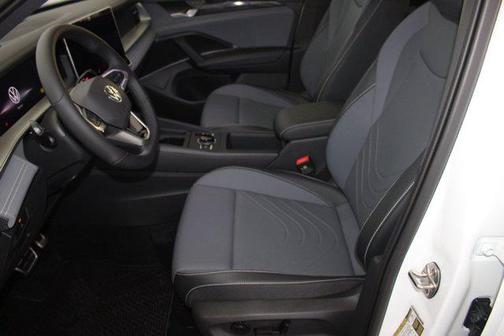 2025 Volkswagen Tiguan 2.0T SE R-Line Black 4MOTION