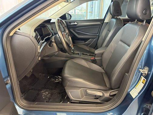 Blue Silk Metallic 2019 Volkswagen Jetta 1.4T SEL