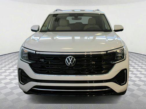 2025 Volkswagen Atlas 2.0T SEL Premium R-Line 4MOTION