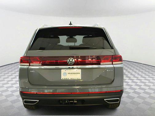 2025 Volkswagen Atlas 2.0T SEL